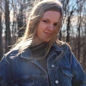 Meet your Posher, Lauren